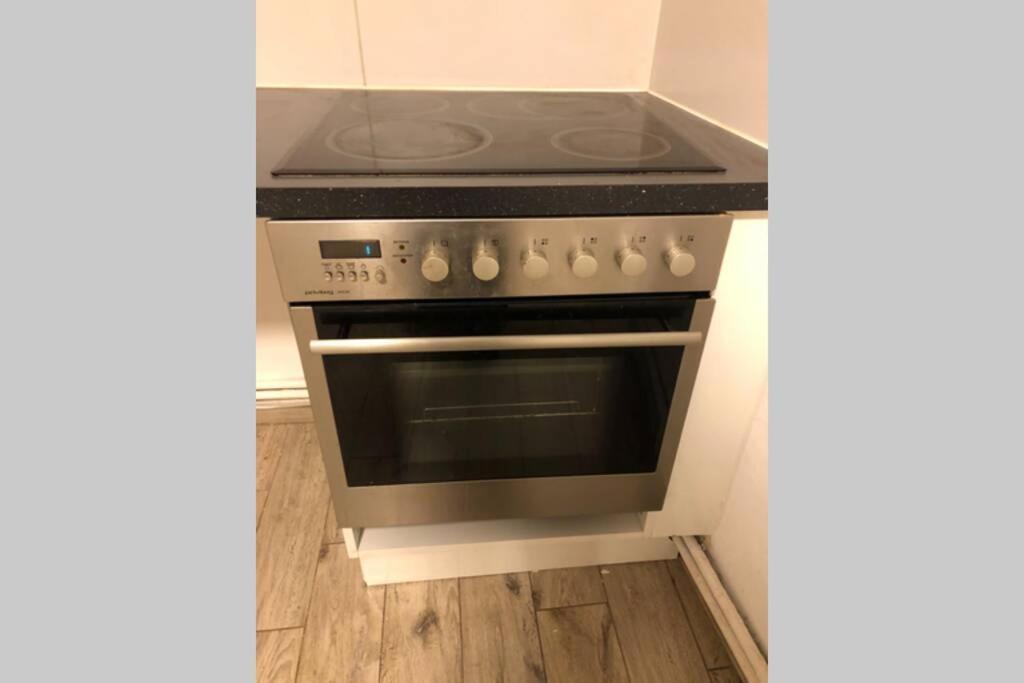 Gemuetliche 3-Zkb Wc Souterrainwohnung In Bestlage Hamburg-Harburg Buitenkant foto