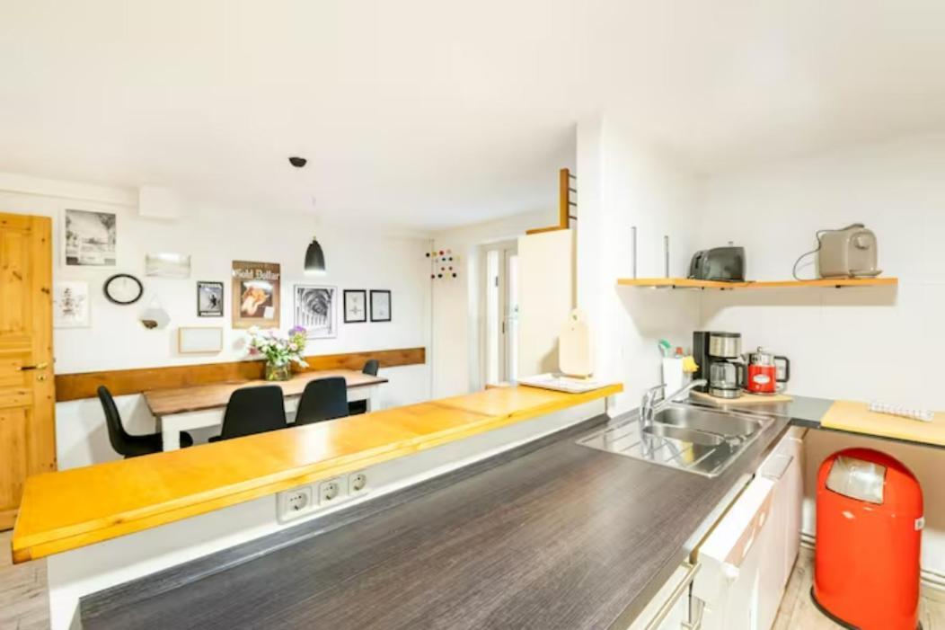 Gemuetliche 3-Zkb Wc Souterrainwohnung In Bestlage Hamburg-Harburg Buitenkant foto
