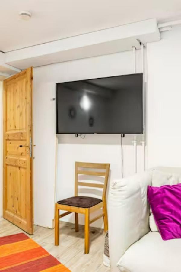 Gemuetliche 3-Zkb Wc Souterrainwohnung In Bestlage Hamburg-Harburg Buitenkant foto